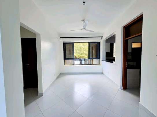 3 Bed Apartment with En Suite at Mt Kenya Road Nyali image 5