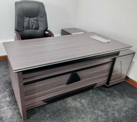 Office Desk: MDF Executive Manager Office Desk image 4