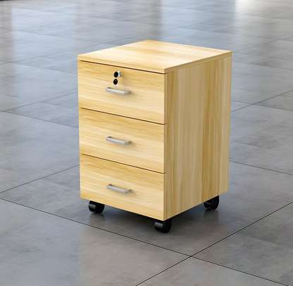 3-Drawer Vertical Mobile File Cabinet with Lock image 2