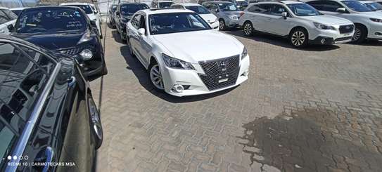 Toyota Crown Athlete with Sunroof image 7