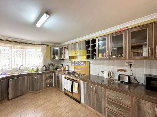 4 Bed House in Runda image 22