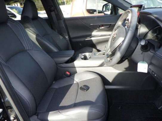 2021 TOYOTA HARRIER image 3