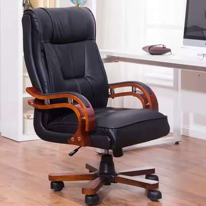 Bliss Executive Office Chair image 8