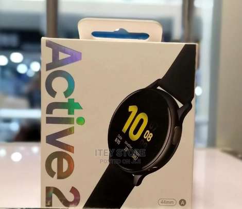 Samsung Watch Active 2 Series image 1
