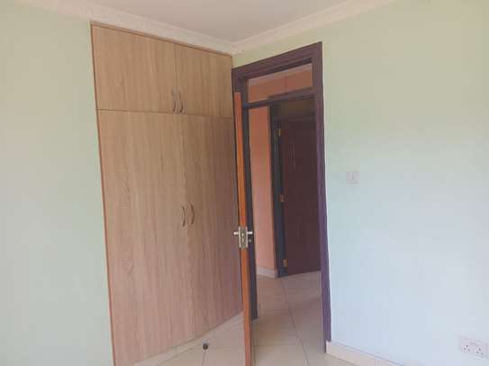 3 Bed House with En Suite in Mlolongo image 4