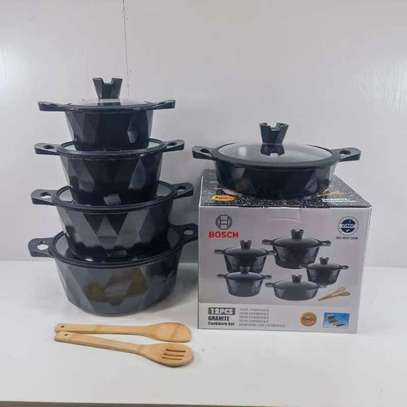 12PC Bosch Cookware with Silicon lid covers- black, grey image 1