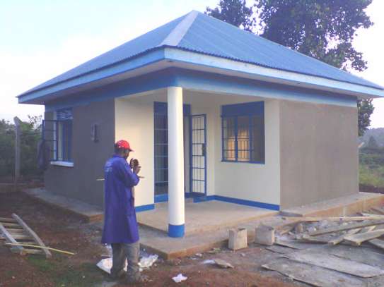 Hire an affordable Painter for any job in Mombasa.Get it done now. image 2