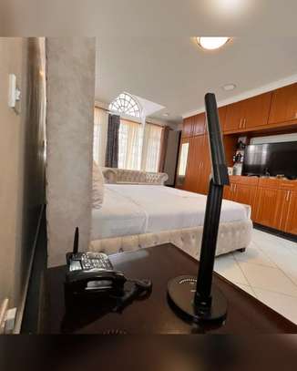 6 Bed House with En Suite in Kitengela image 9