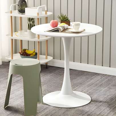 Tulip Metal Base Round White Dining Table image 5