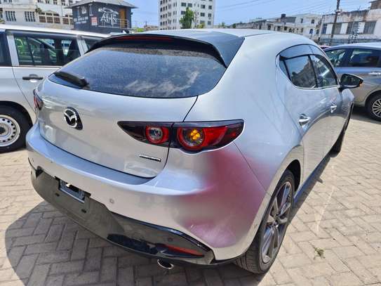 Mazda 3 Axela Petrol 2019 sport 1500cc image 13