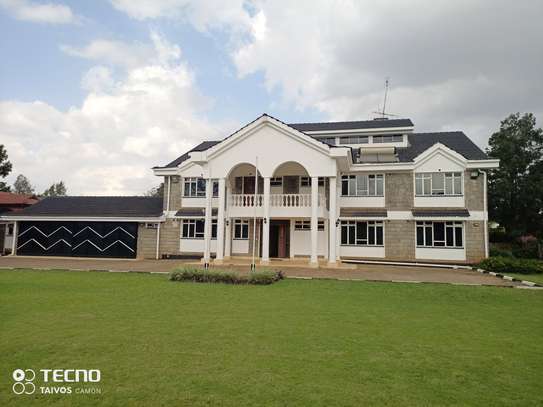 7 Bed House with En Suite at Benin Dr image 22