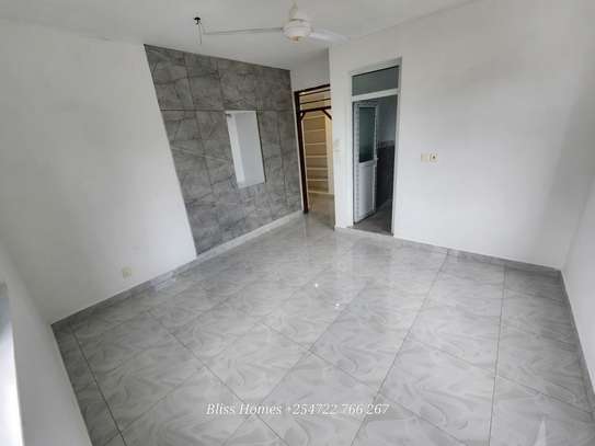 3 Bed Apartment with En Suite at Opp Simba Road image 10