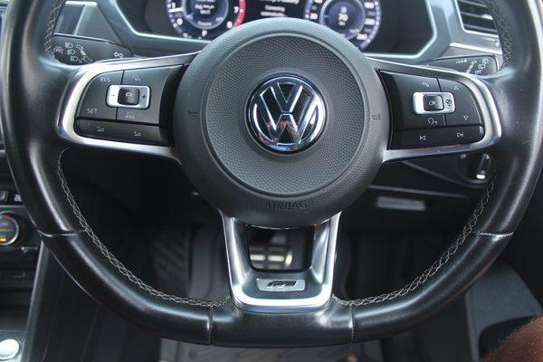 Volkswagen Tiguan R Line 2017 58,000 Kms image 9