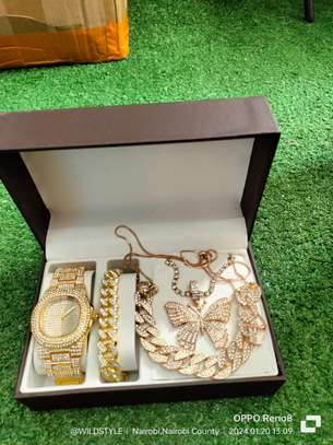 Luxury ladies jewelry gift set  Diamond jewelry (4pcs) image 3