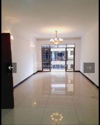 Luxurious spacious 3 bedroom all Ensuite apartment. image 9