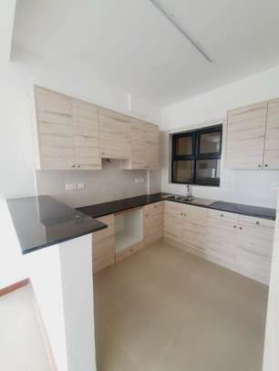 2 Bed Apartment with En Suite at Lantana Road image 2