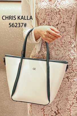 Chris Kalla 56237# White Tote Bag Black Handles image 2