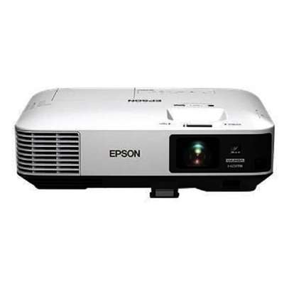 Epson EB 2250U 5000 Lumens LCD Projector image 1