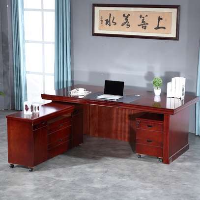 Modern Wooden Executive Desk – Classic Office Furniture image 1