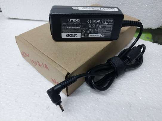 Replacement Acer TRAVELMATE B115 19V 2.1A 40W AC Adapter image 2
