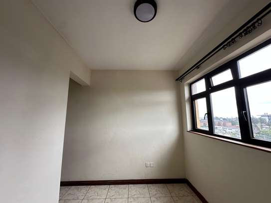3 Bed Apartment with En Suite at Kilimani image 9
