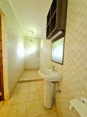 2 Bed House with En Suite at Loresho image 7