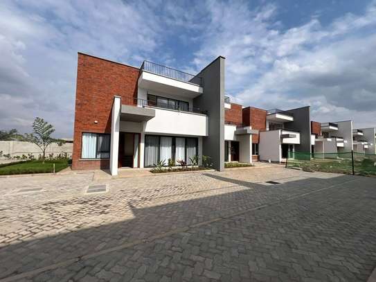 4 Bed Townhouse with En Suite in Langata image 37
