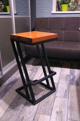 Bar stool image 1
