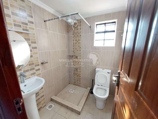 4 Bedroom Duplex Apartment For Rent In Fourways, Kiambu Road image 11
