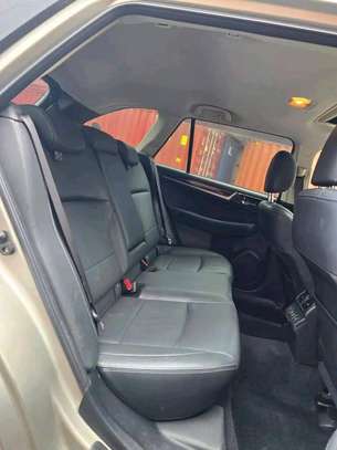 SUBARU OUTBACK image 2