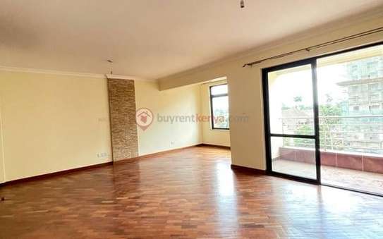 3 Bed Apartment with En Suite in Lavington image 2