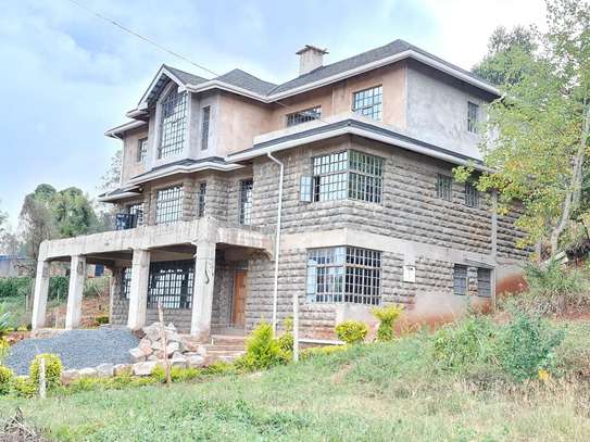 7 Bed House with En Suite at Kerarapon Drive image 12