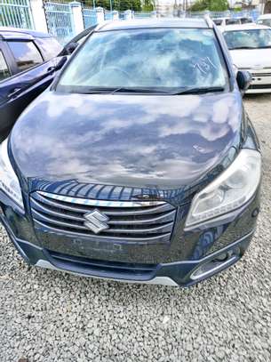 Suzuki s cross 4*4 image 5