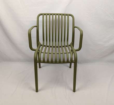 Office Chair : Modern Outdoor Dining Plastic Chair image 2