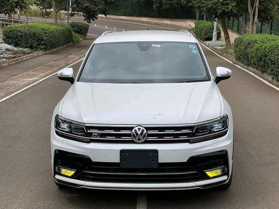 2017 Volkswagen Tiguan Rline image 2