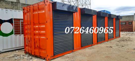 40FT Container with Stalls image 8