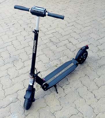 Urban Glide Electric Scooter image 2