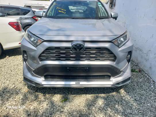 TOYOTA RAV4 2019 MODEL. image 6