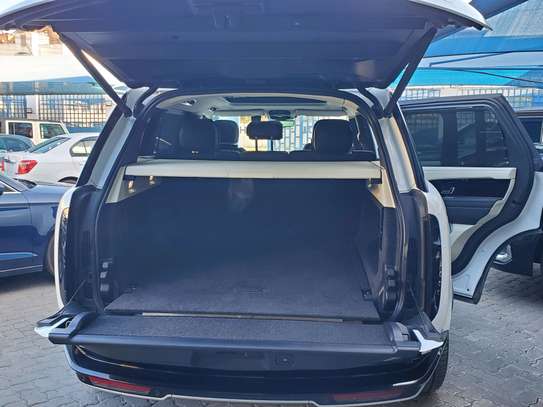 Range rover sport image 4