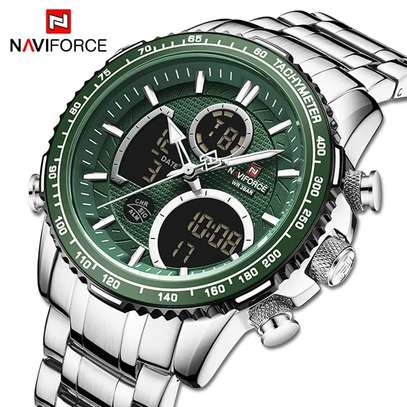 Naviforce NF9182 Men Dual Chronograph Quartz Wristwatch image 3