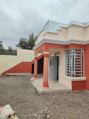 3 Bed House with Garage at Kimbo image 2