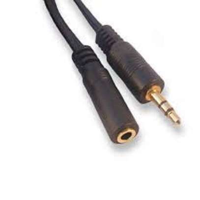 10 Meters 3.5mm stereo audio cable/aux cable image 1