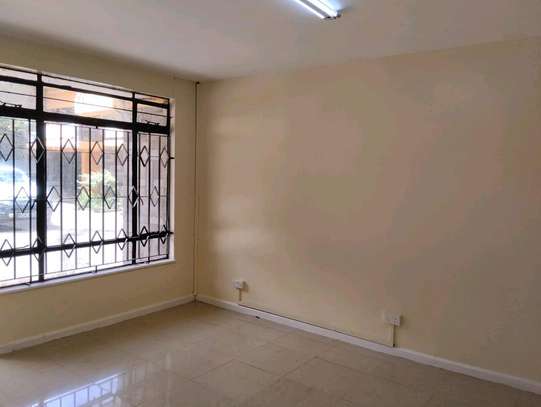 SPACIOUS COMMERCIAL MANSIONETT TO LET IN KILIMANI image 14