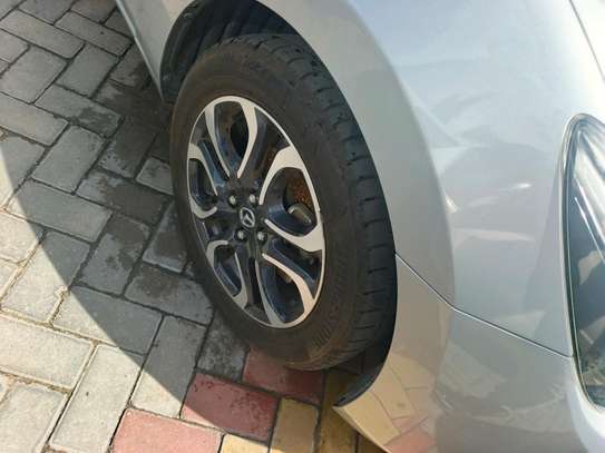 Mazda Demio Diesel image 9