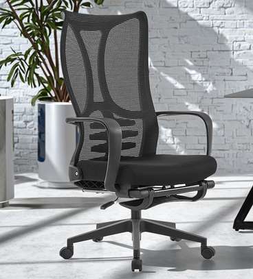 OFFICE CHAIR: Comfortable Black Office Chair image 6