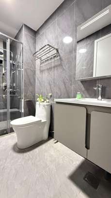 Serviced 2 Bed Apartment with En Suite in Kilimani image 4