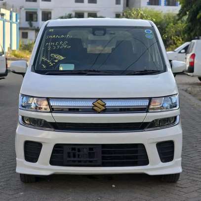 Suzuki wangon R image 2
