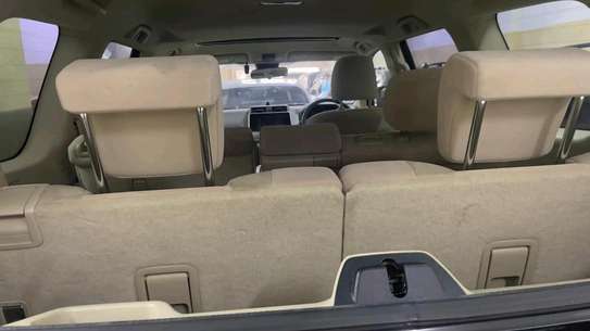 TOYOTA LANDCRUISER PRADO TX 2018 7 SEATER image 4