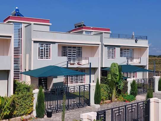 4 Bed Villa with En Suite at Muigai image 4