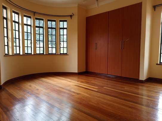 5 Bed Townhouse with En Suite in Lower Kabete image 5